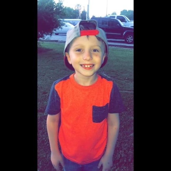 Meet your Posher, Cody - Picture 1 of 1